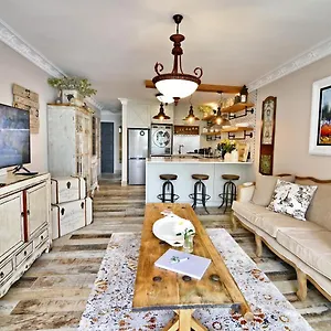 https://dk-villas-4-riverview-hout-bay.hotels-capetown.com
